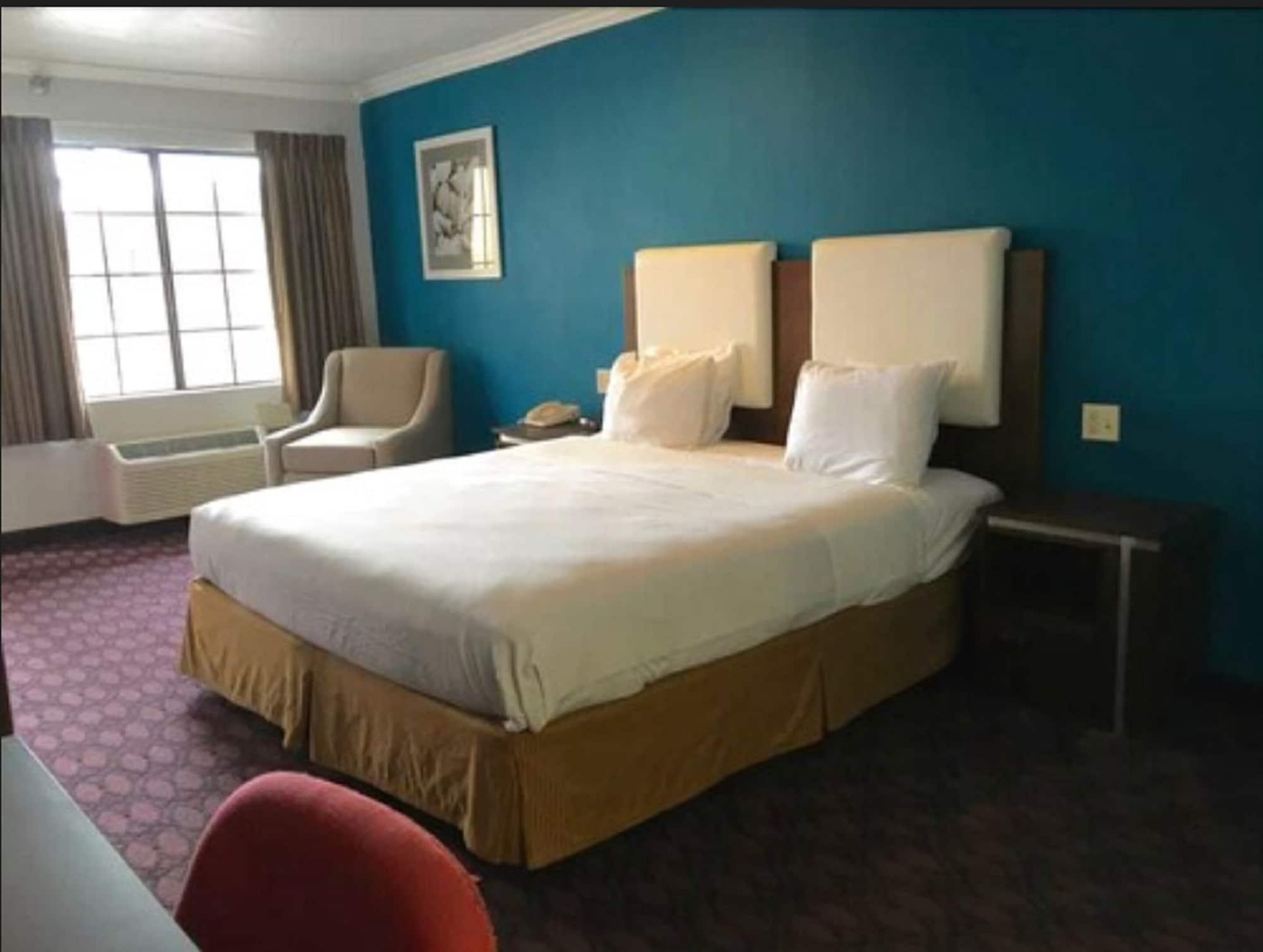 Pacific, 2* Manhattan Beach