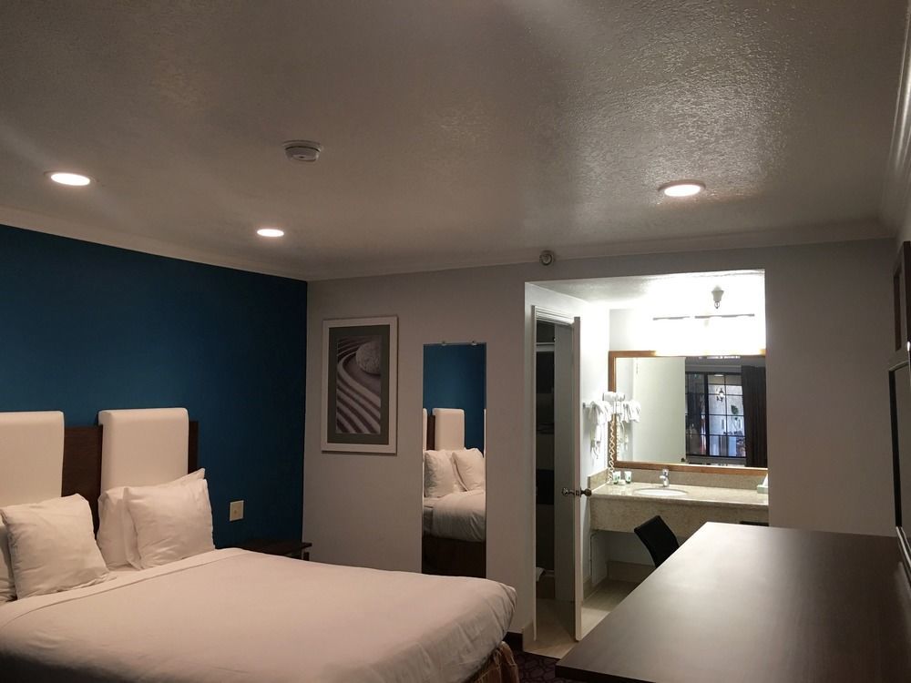 Hotel Pacific, Manhattan Beach